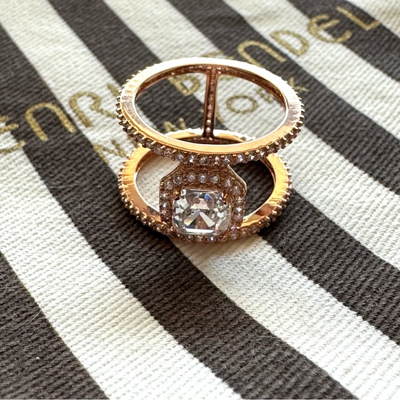 NWOT Henri Bendel Luxe Asscher Cut Pave Rose Gold Tone Harness Ring - Picture 3 of 9